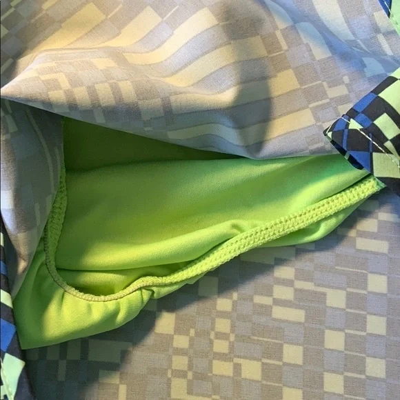 Nike Running Shorts - Picture 5 of 8